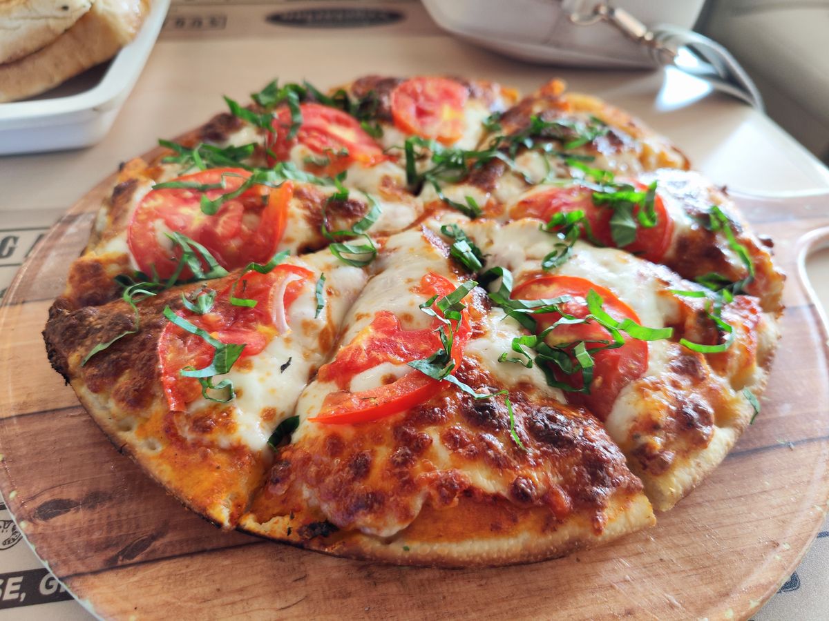 Pizza margherita premium